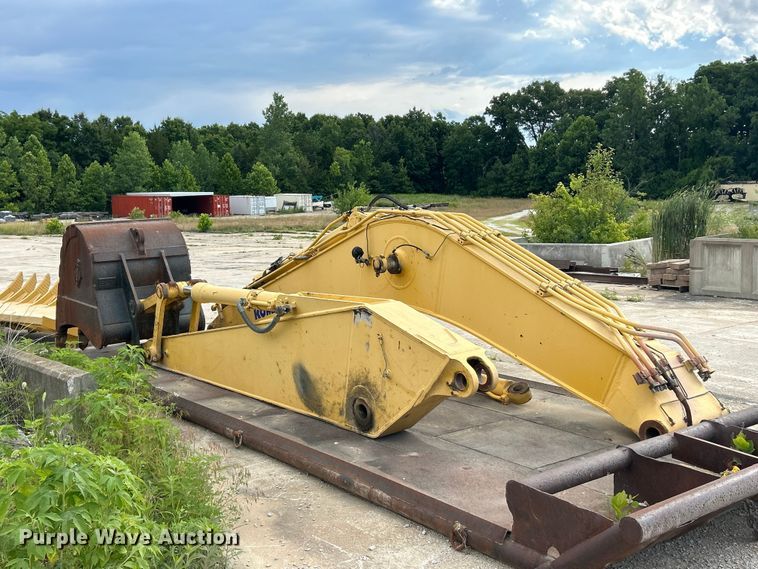 image for item FC2777 Komatsu excavator boom