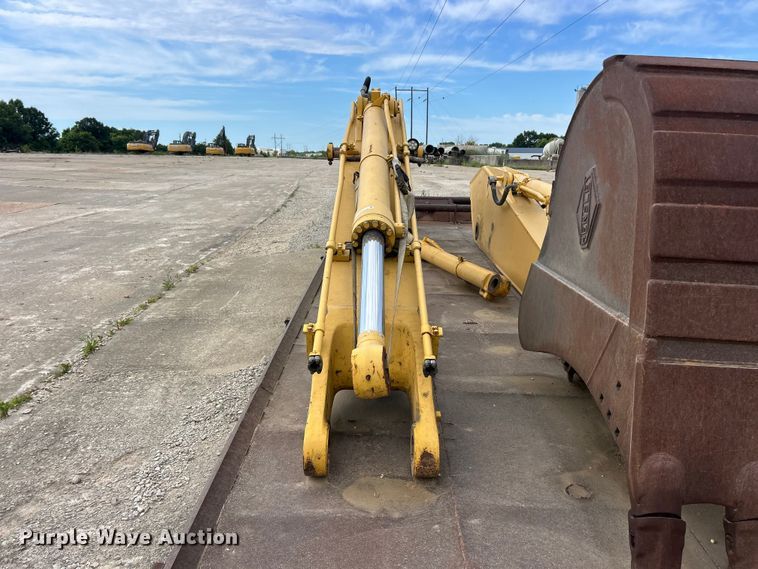 image for item FC2777 Komatsu excavator boom