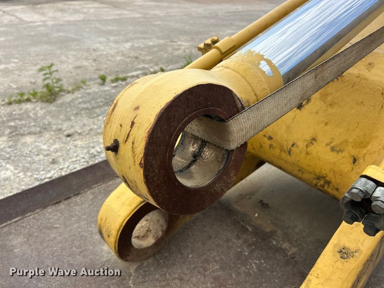 image for item FC2777 Komatsu excavator boom