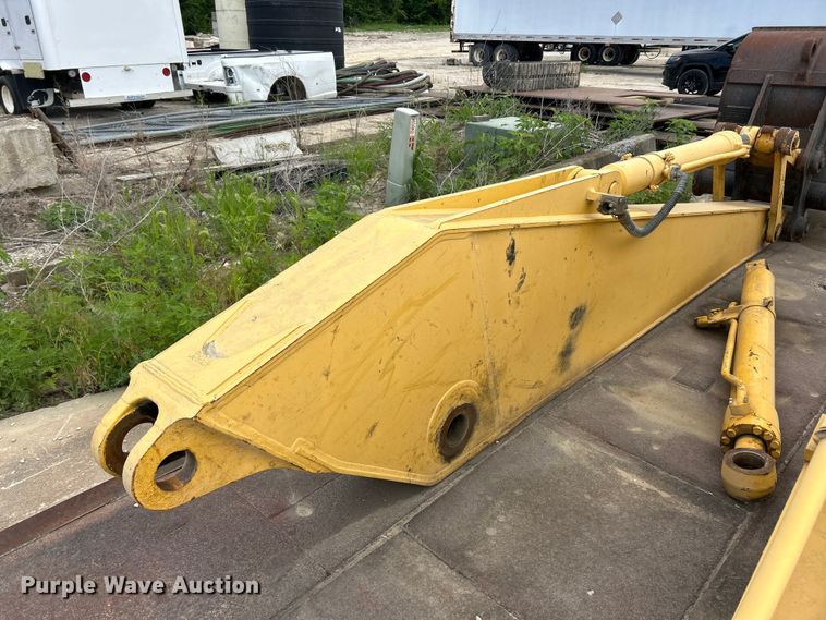 image for item FC2777 Komatsu excavator boom