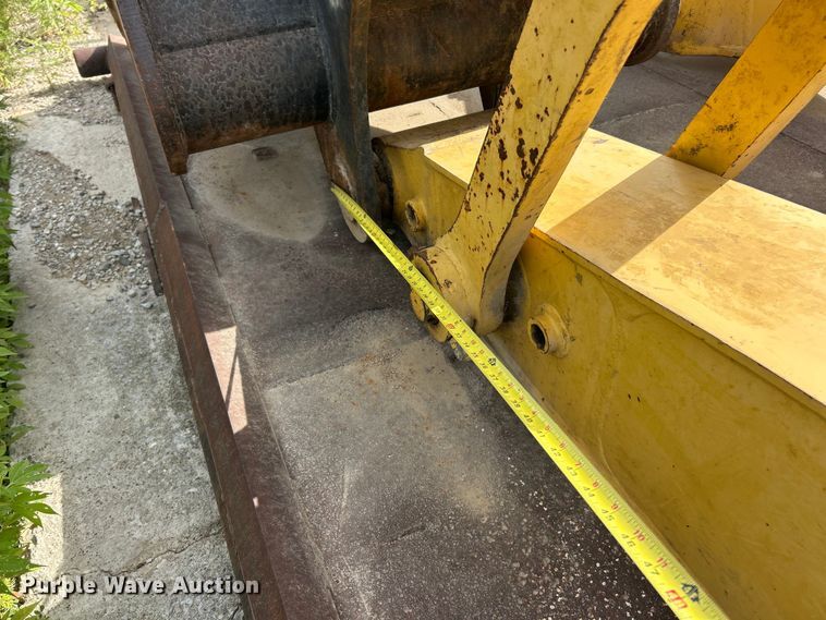 image for item FC2777 Komatsu excavator boom