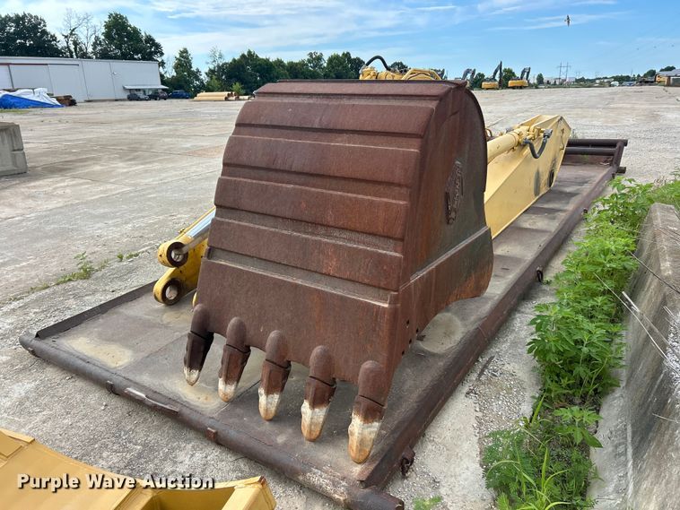 image for item FC2777 Komatsu excavator boom