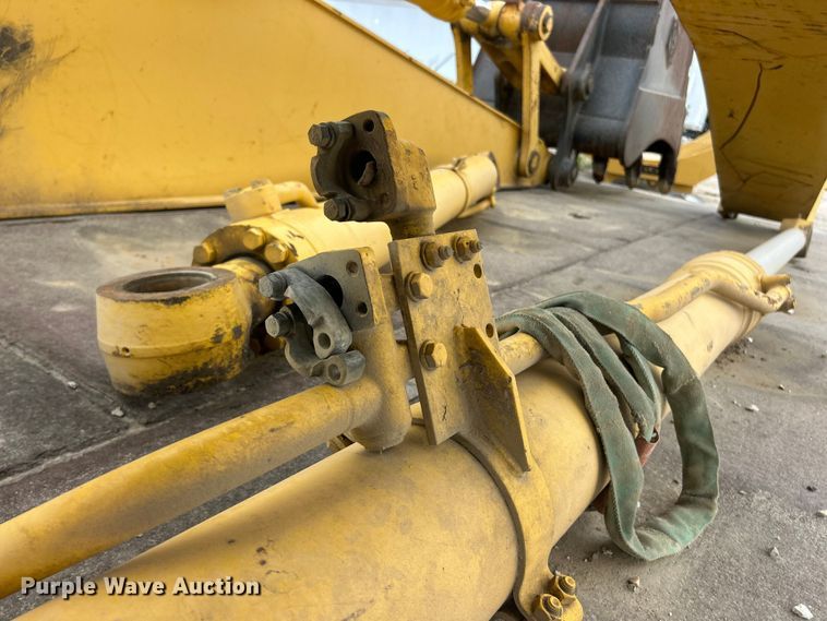 image for item FC2777 Komatsu excavator boom