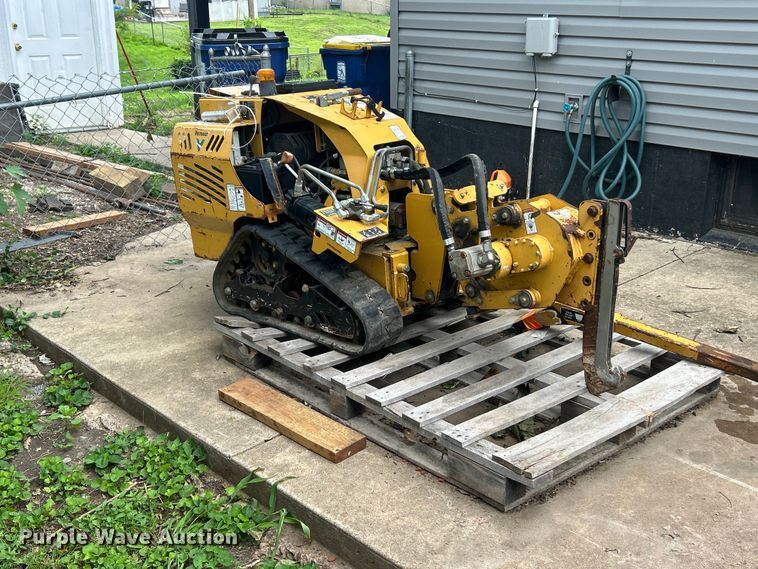image for item FC2778 2018 Vermeer SPX25 vibratory cable plow