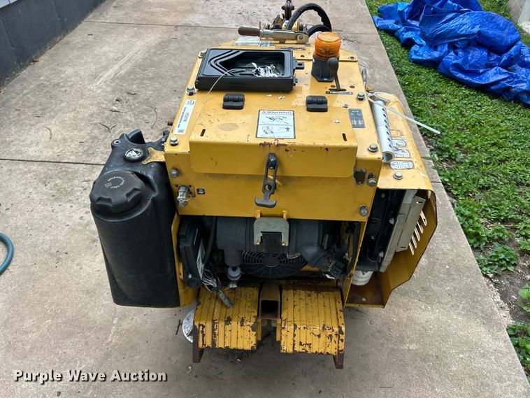 image for item FC2778 2018 Vermeer SPX25 vibratory cable plow