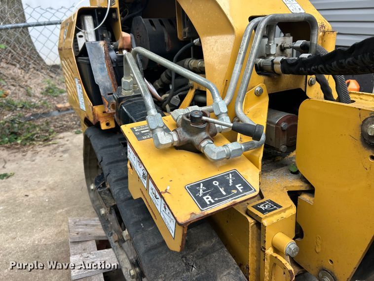 image for item FC2778 2018 Vermeer SPX25 vibratory cable plow