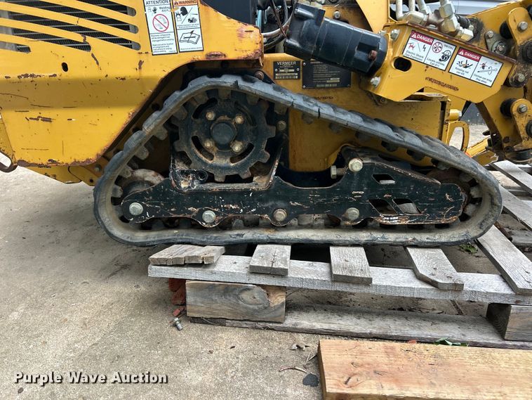 image for item FC2778 2018 Vermeer SPX25 vibratory cable plow