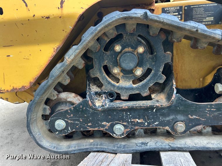 image for item FC2778 2018 Vermeer SPX25 vibratory cable plow