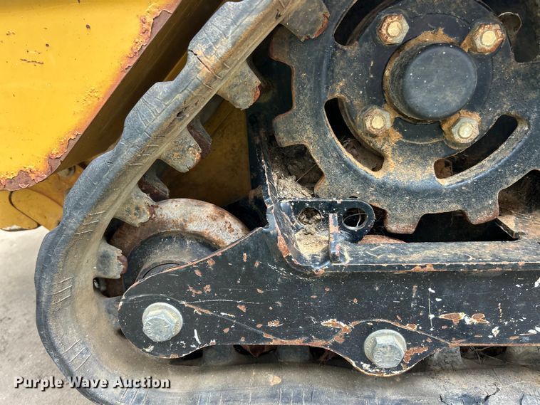 image for item FC2778 2018 Vermeer SPX25 vibratory cable plow