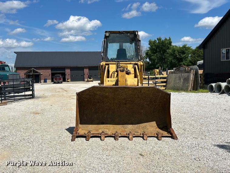 image for item FC2781 1995 Caterpillar 953B track loader