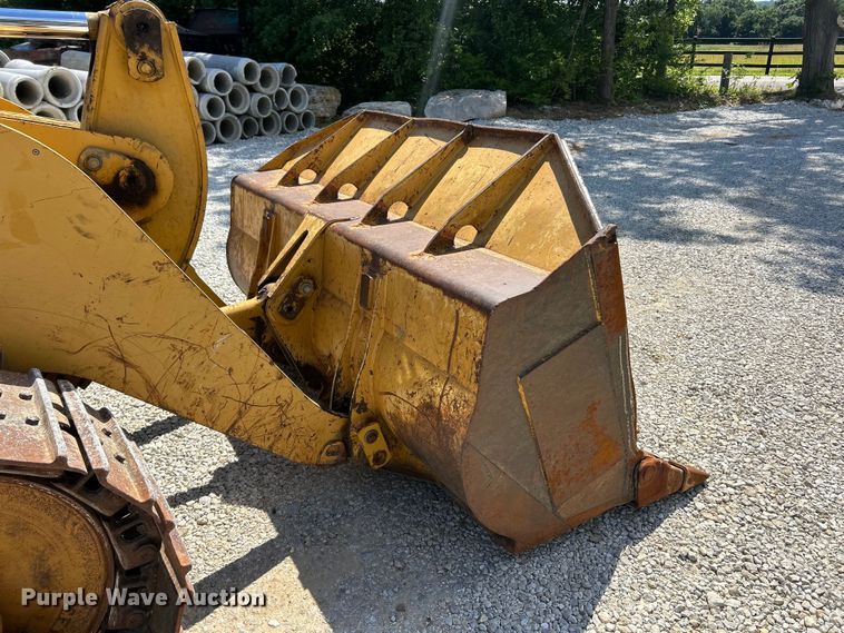 image for item FC2781 1995 Caterpillar 953B track loader