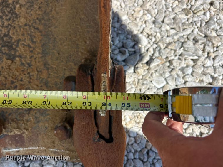 image for item FC2781 1995 Caterpillar 953B track loader