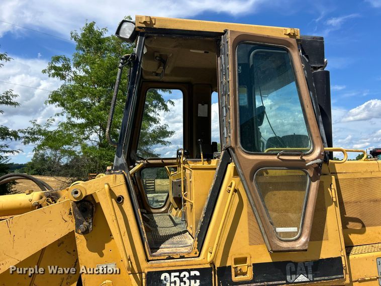 image for item FC2781 1995 Caterpillar 953B track loader