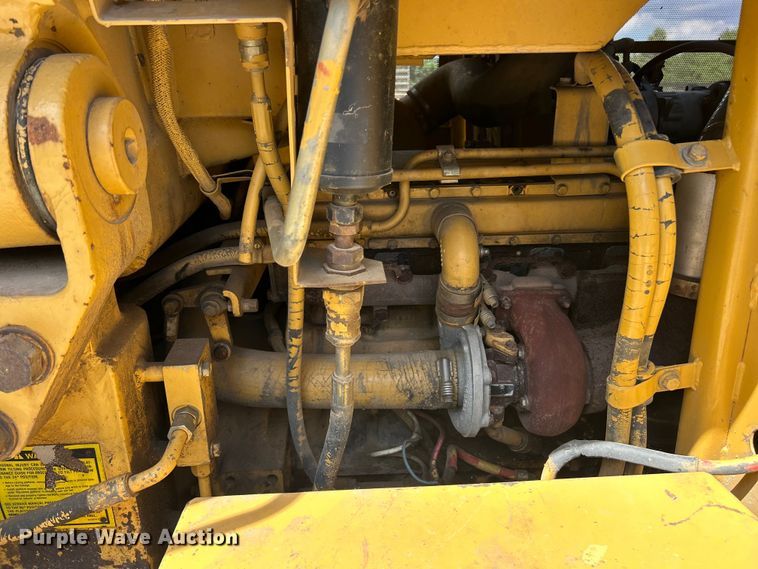 image for item FC2781 1995 Caterpillar 953B track loader