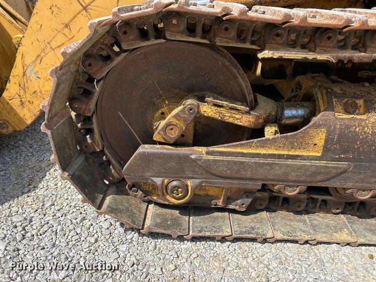 image for item FC2781 1995 Caterpillar 953B track loader