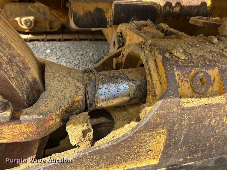 image for item FC2781 1995 Caterpillar 953B track loader