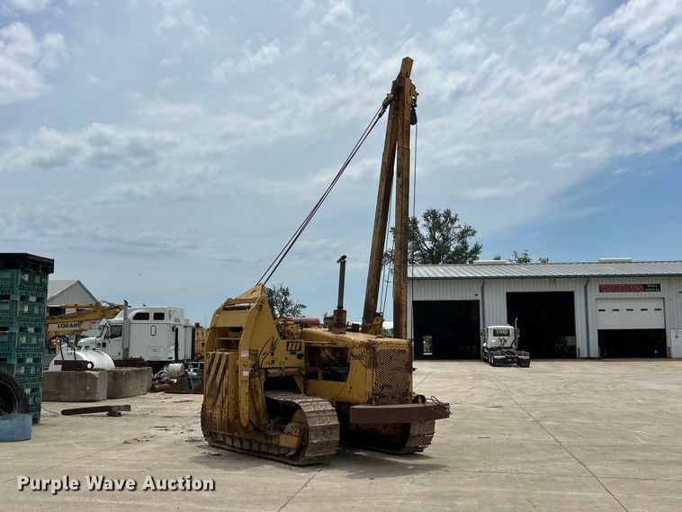 image for item FC2785 1977 Caterpillar D5 pipelayer