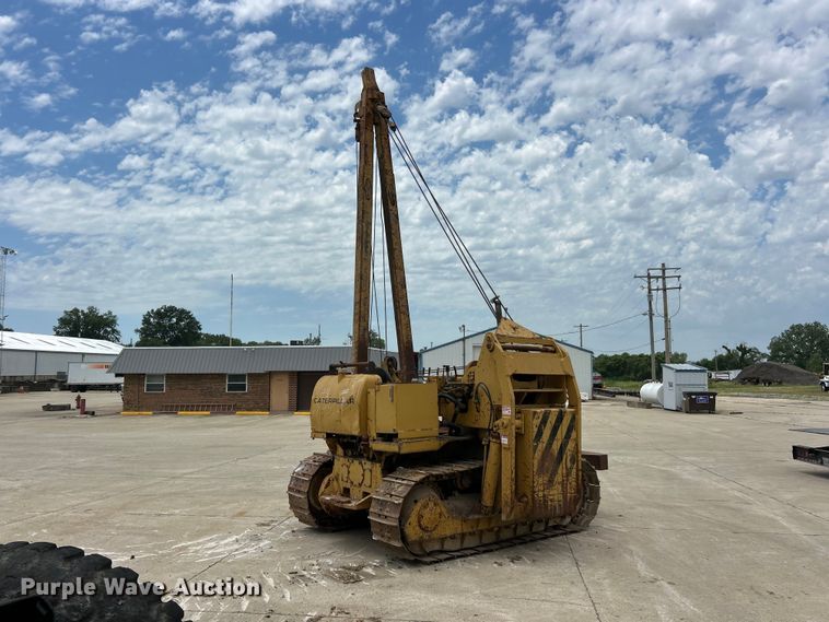 image for item FC2785 1977 Caterpillar D5 pipelayer