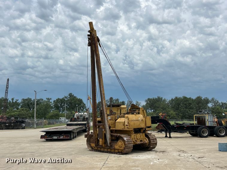 image for item FC2785 1977 Caterpillar D5 pipelayer