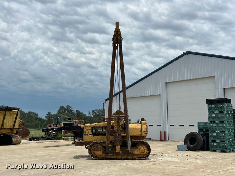 image for item FC2785 1977 Caterpillar D5 pipelayer