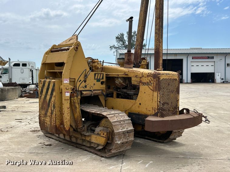 image for item FC2785 1977 Caterpillar D5 pipelayer