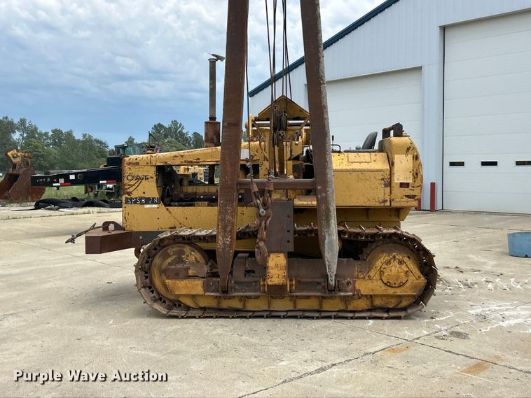 image for item FC2785 1977 Caterpillar D5 pipelayer