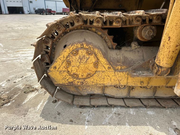 image for item FC2785 1977 Caterpillar D5 pipelayer