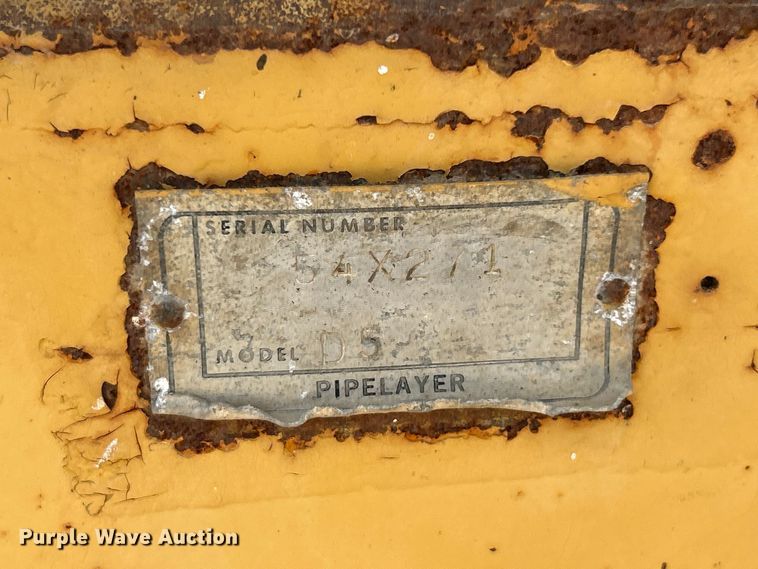 image for item FC2785 1977 Caterpillar D5 pipelayer