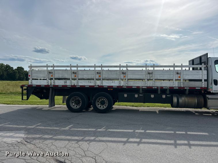 image for item FC2799 2011 Freightliner Business Class M2 flatbed truck