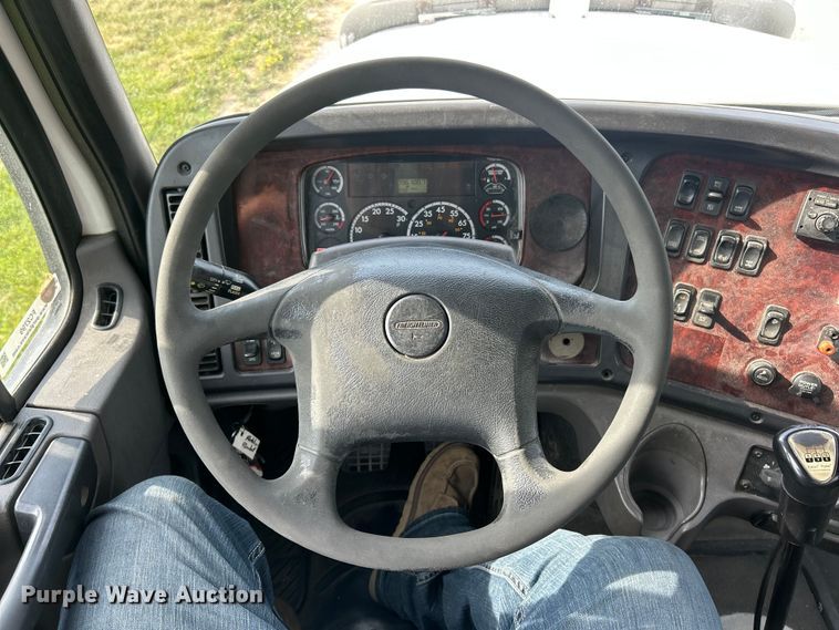 image for item FC2799 2011 Freightliner Business Class M2 flatbed truck