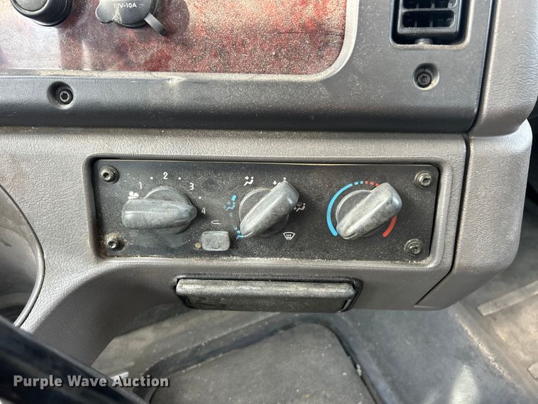 image for item FC2799 2011 Freightliner Business Class M2 flatbed truck