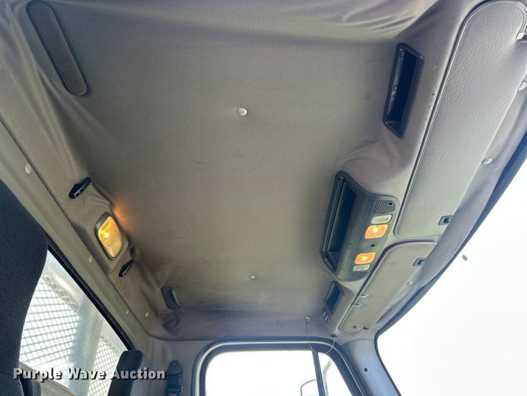 image for item FC2799 2011 Freightliner Business Class M2 flatbed truck