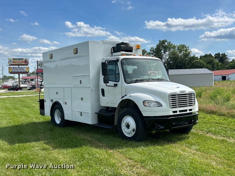 image for item FC2805 2014 Freightliner Business Class M2 utility / service truck