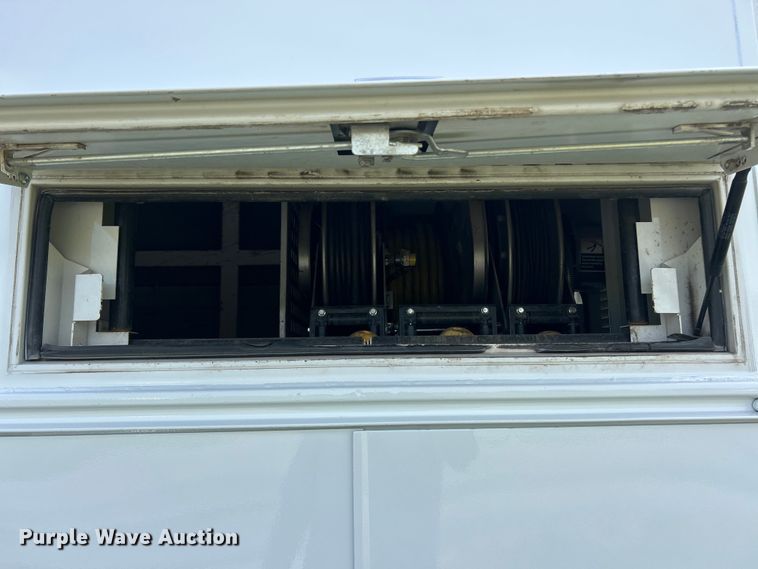 image for item FC2805 2014 Freightliner Business Class M2 utility / service truck