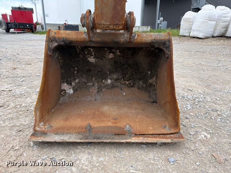 image for item FC3099 2019 Komatsu PC138USLC excavator
