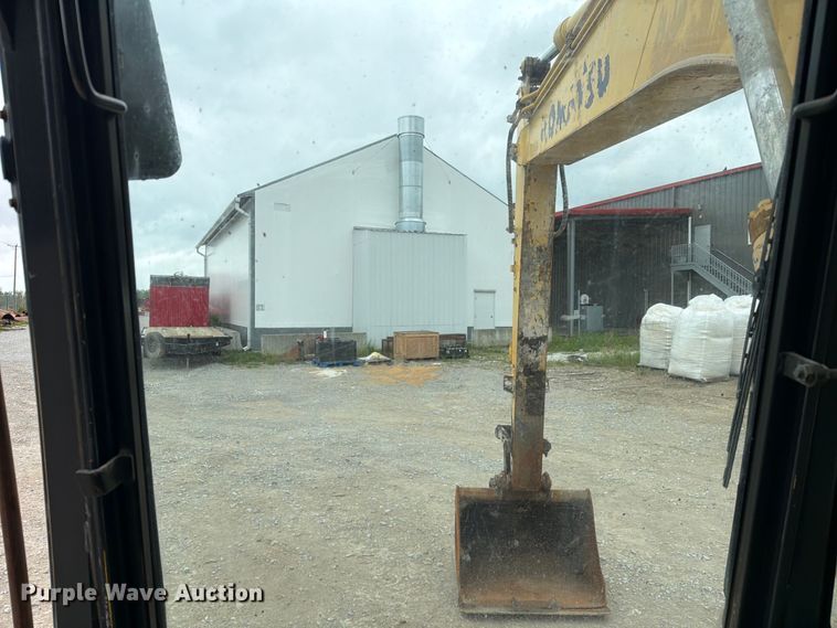 image for item FC3099 2019 Komatsu PC138USLC excavator
