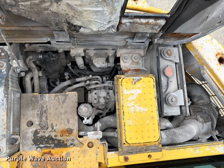 image for item FC3099 2019 Komatsu PC138USLC excavator