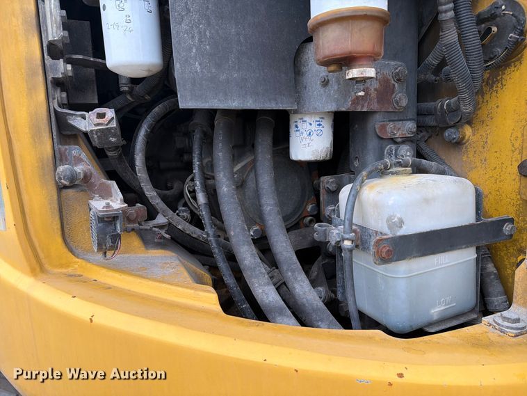 image for item FC3099 2019 Komatsu PC138USLC excavator