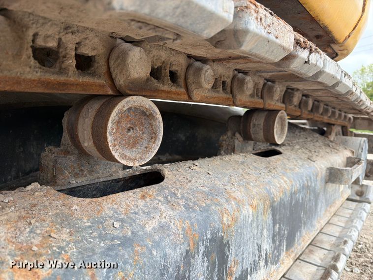 image for item FC3099 2019 Komatsu PC138USLC excavator