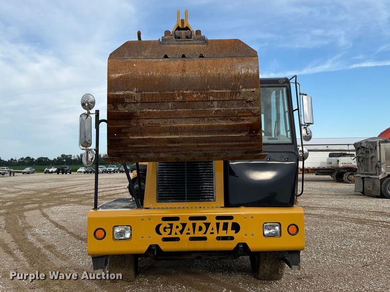 image for item FC3136 Gradall XL3100 wheeled excavator
