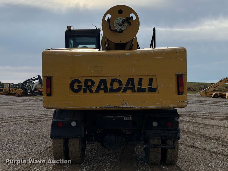 image for item FC3136 Gradall XL3100 wheeled excavator