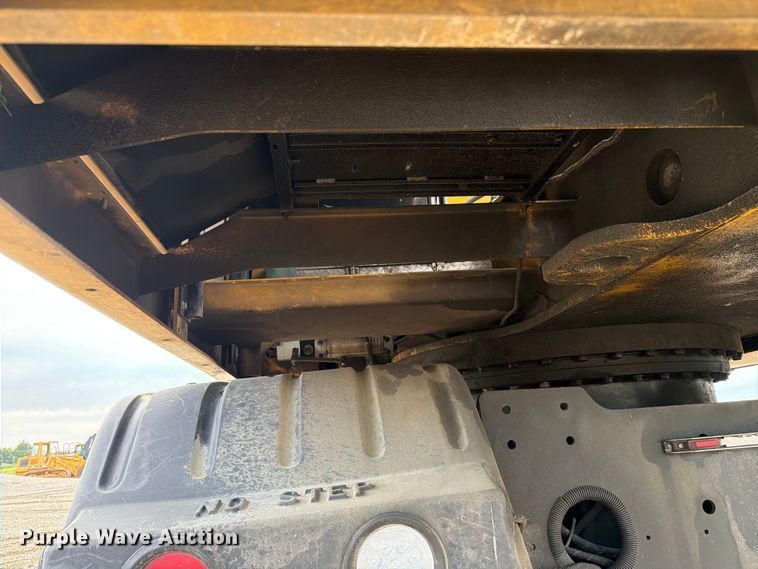 image for item FC3136 Gradall XL3100 wheeled excavator
