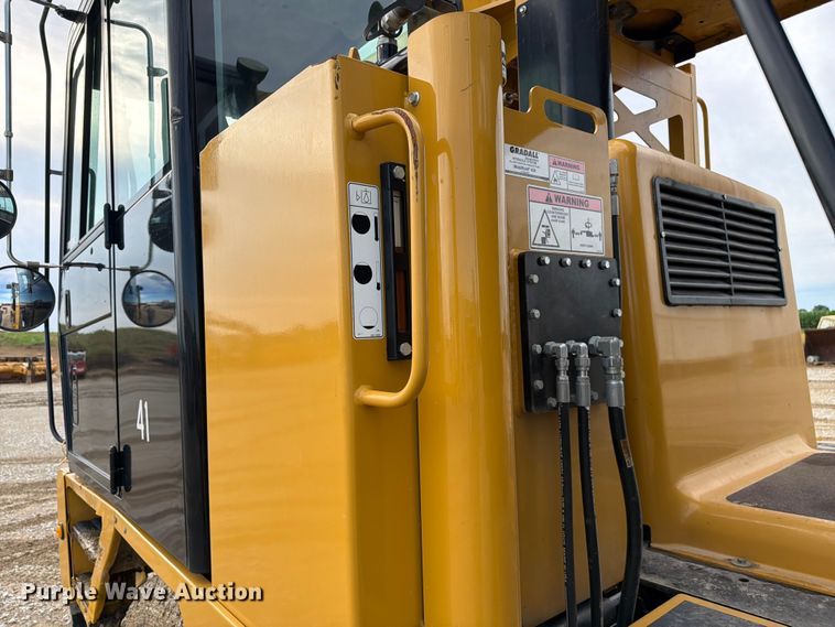 image for item FC3136 Gradall XL3100 wheeled excavator