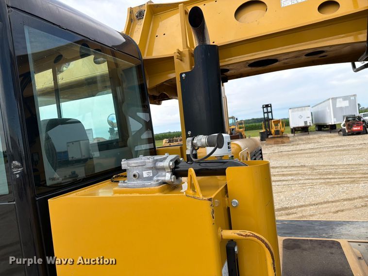 image for item FC3136 Gradall XL3100 wheeled excavator