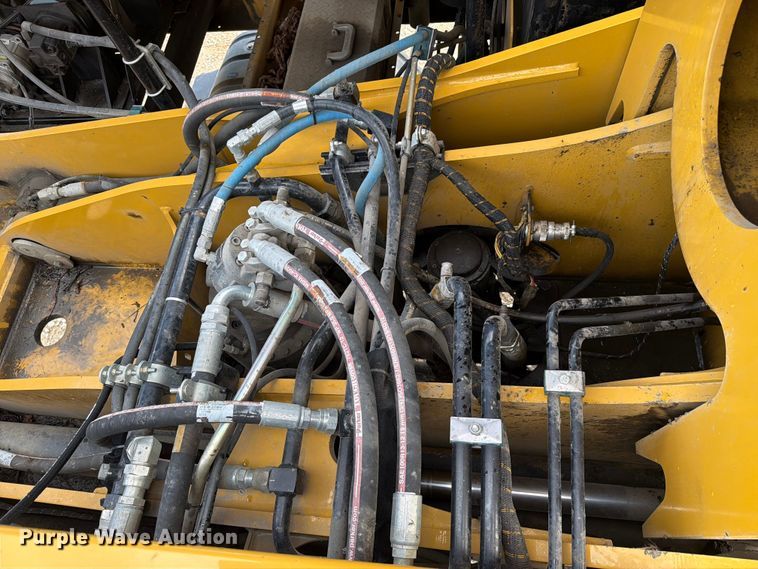 image for item FC3136 Gradall XL3100 wheeled excavator