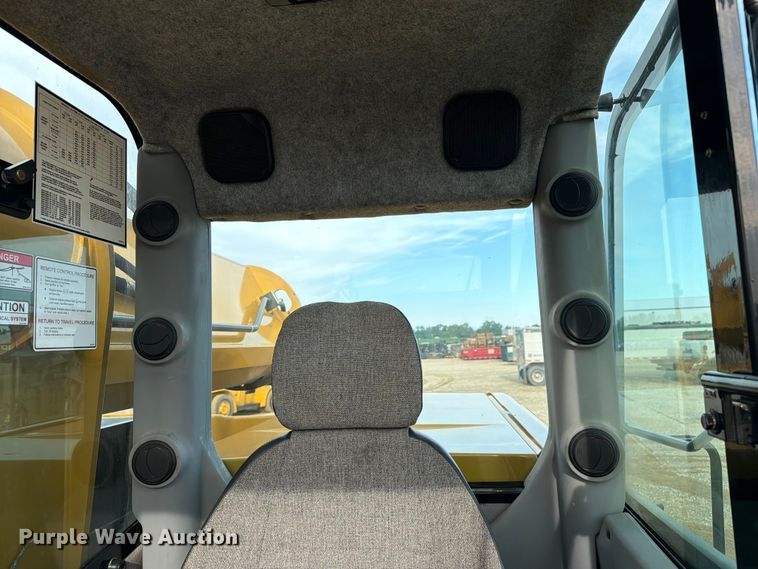 image for item FC3136 Gradall XL3100 wheeled excavator