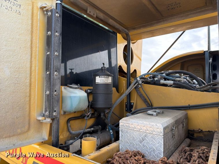 image for item FC3136 Gradall XL3100 wheeled excavator