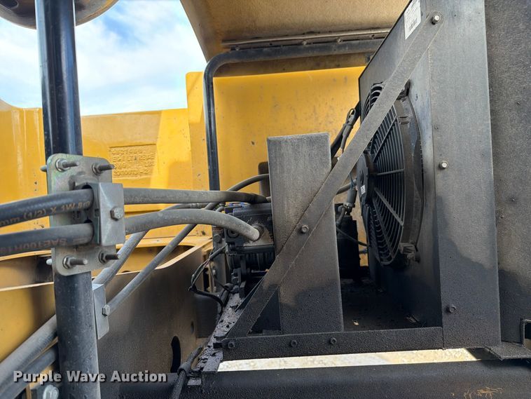 image for item FC3136 Gradall XL3100 wheeled excavator