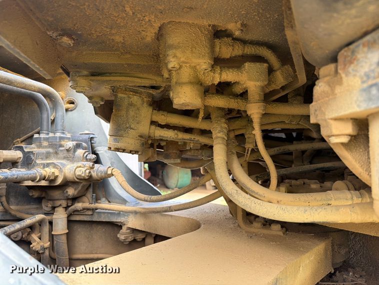 image for item FC3137 2004 Komatsu WA450-5L wheel loader