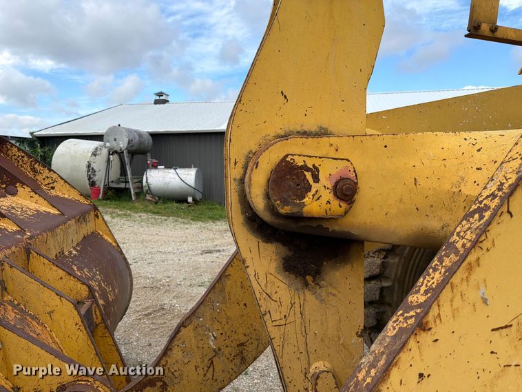 image for item FC3137 2004 Komatsu WA450-5L wheel loader